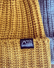 Load image into Gallery viewer, Cozy Knit Pom Beanie